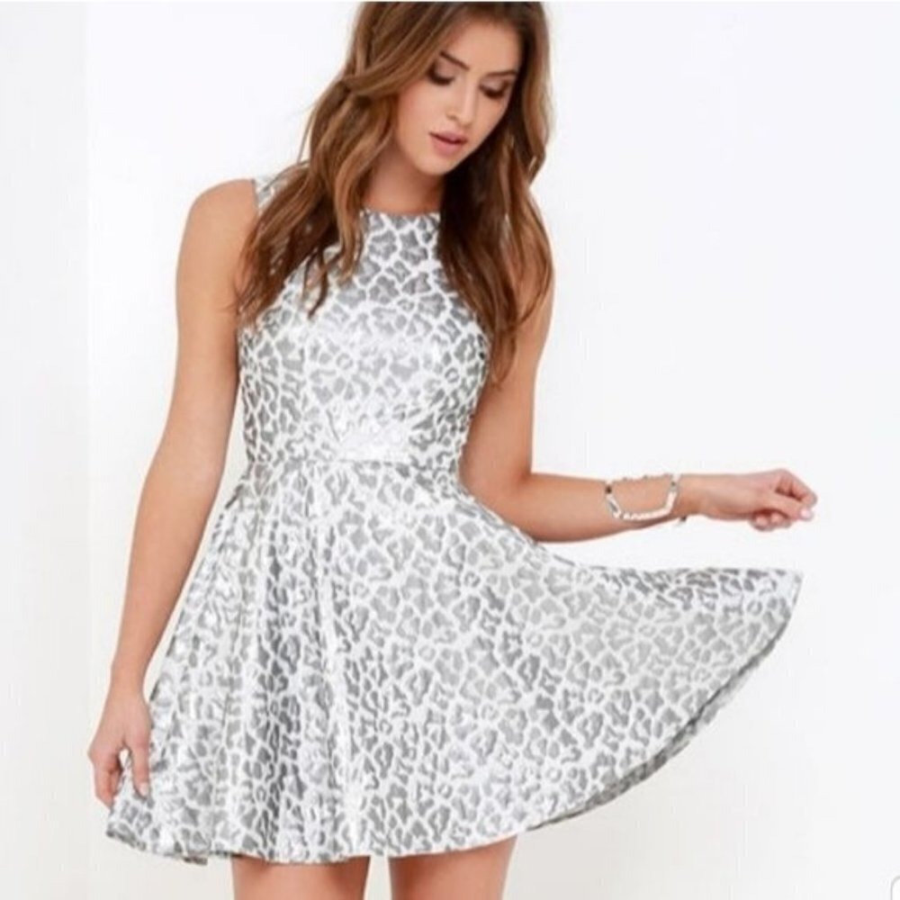 Lulu's Metallic Silver Leopard Print Skater Dress - Medium - Prom Holiday